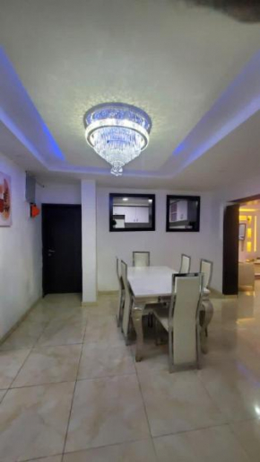 Entire home/flat - 3 beds Apt with balcony in IKJ